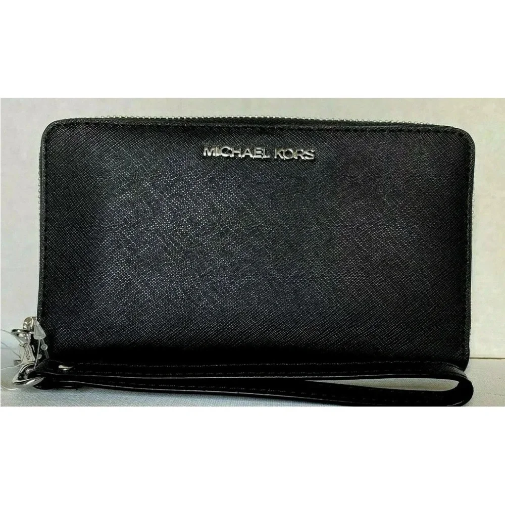 New Michael Kors Jet Set Travel Medium Zip Around Phone Holder Wallet Black